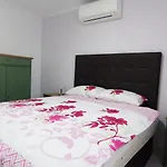 Stunning 2 Bedroom Apt In Los Cristianos K203