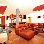 Casa Calero Bella