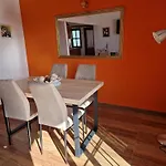 Casas Hoya Limpia- Solo Adultos