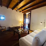 La Rayuela Suites