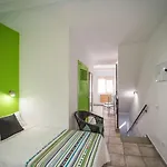 Estudio Parada Alta En Playa Santiago
