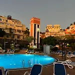 Sunny Terrace & Heated Pool
