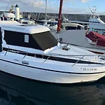 Barco Puerto Calero