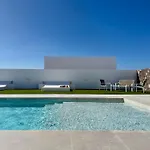 Canaryislandshost I Calma