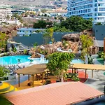 Adrian Hoteles Roca Nivaria
