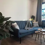 Cosy Bungalow With Terrace & Jacuzzi