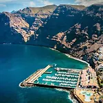 Bonito Apartamento Delfin Amarillo By Paramount Holidays