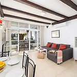 Jardines Apartment 2