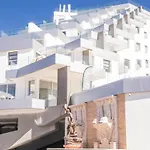 2Br Ocean Garden Apt, Heated Pool, Ocean View, Pp81