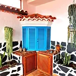 Finca La Hoya 1-Tradition Trifft Moderne- Meerblick, Whirlpool & Wintergarten-2 Personen