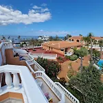 Moderne Wohnung Mit Meerblick Und Pool