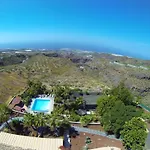 Charmantes Ferienhaus In Guia De Isora Mit Garten