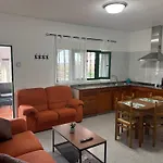 Casa Entre Montana