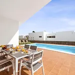Villa Dafne By Escapehome