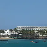 Lanzarote Beachfront Apartment On Las Cucharas Beach With A Sea View