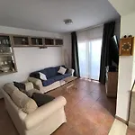 Casa Queen Ovetus