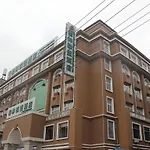 Greentree Alliance Yichun Fengcheng Jianyi Avenue Hotel
