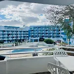 Green Mary - Pools And Sunny Balcony