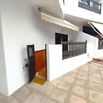 Apartment On The Front Line From The Ocean