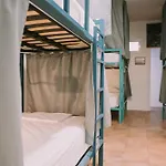 Kite & Surf Nomad House