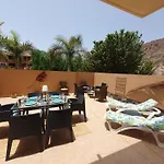 Appartement Renove 2 Chambres, Grande Terrasse S-O, Parking Prive