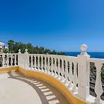 Townhouse Park Paraiso