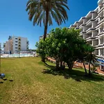 Tamaran Garden View Apartment
