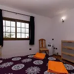 Villa Una