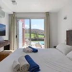 Villa In Salobre With Private Pool & Stunning View