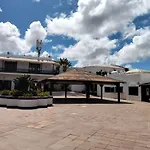 Buena Pace - Lovely Apartment In Corralejo