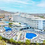 Hovima Costa Adeje - For Cool Adults