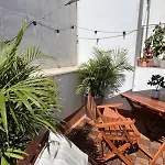 Sunny Cozy & Pretty Penthouse In Central Sc