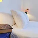 Luminoso Apartamento Con Piscina Y Aparcamiento