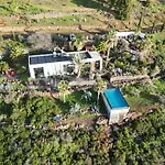 Villa Infinite Place