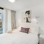 Ocean Wave Retreat