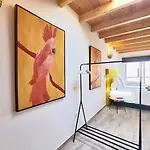 Oscar Urban Suites