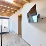 Oscar Urban Suites