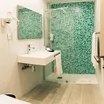Ohasis Boutique Suites