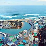 Gangneung Jeongdongjin Motel