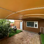 Casa Con Piscina Y Jardin Con Vistas Al Mar