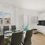 Casa Lola