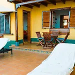 Casas-Bungalows Los Pajeros