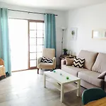 Apartment In Windsor Park Residence