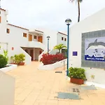 1H. Cozy Las Flores With Pool
