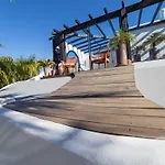 Villas Lola Paradise