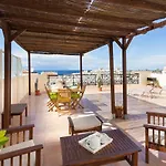 Penthouse Sunset With Pool And Free Wifi
