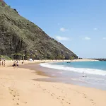 Las Gaviotas Beach II