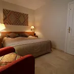 Casa En Tranquila Urbanizacion