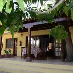 Casa Rosas Del Agua