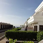 Amarilla Golf Apartment